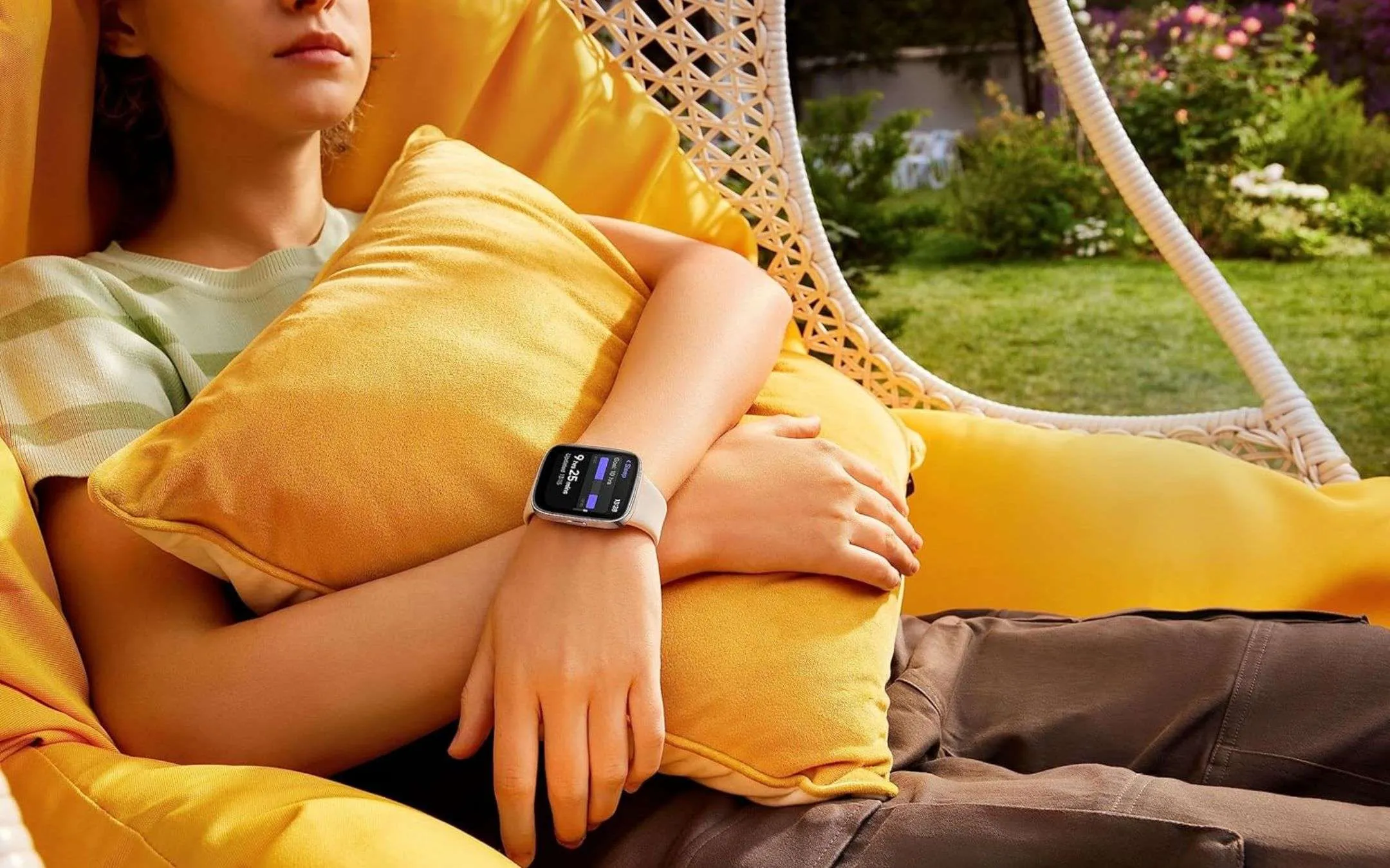Lo smartwatch clearance