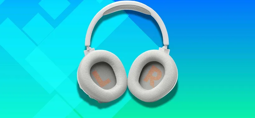 JBL Quantum 360, il prezzo crolla a 84€: cuffie definitive per il gaming
