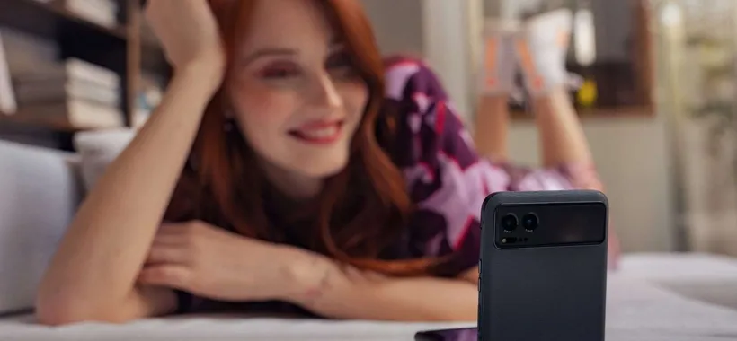 Motorola Razr 40 in offerta al nuovo MINIMO STORICO su Amazon: è il pieghevole su cui puntare