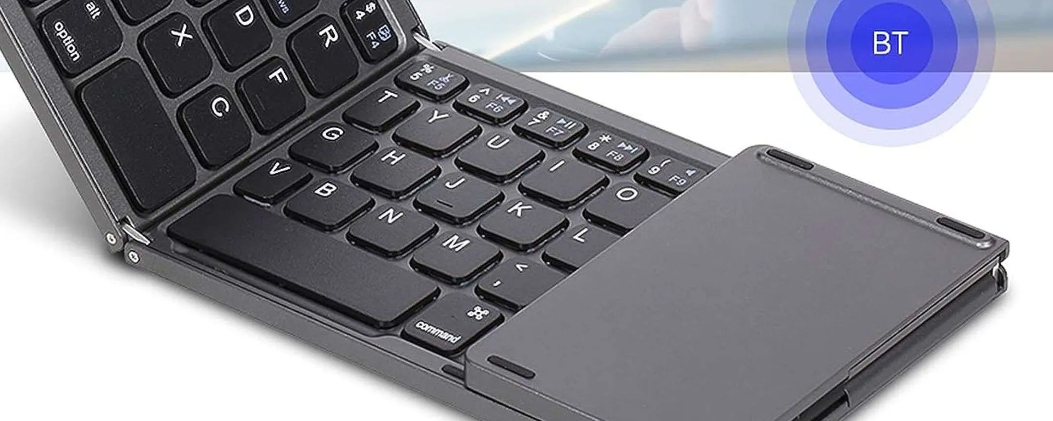 Tastiera pieghevole wireless a prezzo BOMBA su Amazon: sconto 30% (27€)
