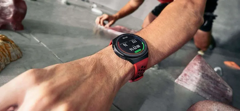Huawei Watch GT 2e, con saturimetro, è in Italia
