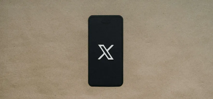X lancia XChat su iPhone: la nuova app di messaggistica sfida WhatsApp con chat cifrate e chiamate video