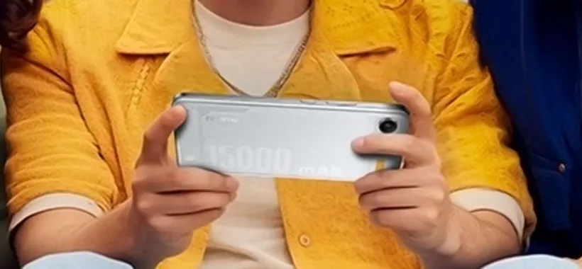 Realme supera tutti: il nuovo smartphone ha una batteria folle da 15.000mAh