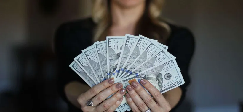 Gli utenti Apple spendono di più in applicazioni