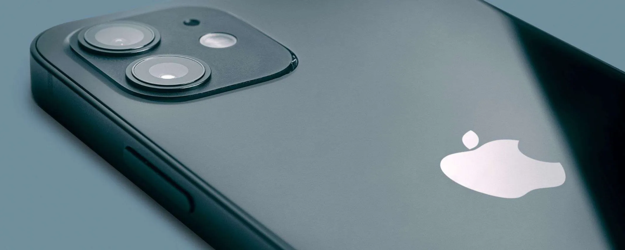 Il primo iPhone pieghevole potrebbe avere le stesse fotocamere del 16 Pro