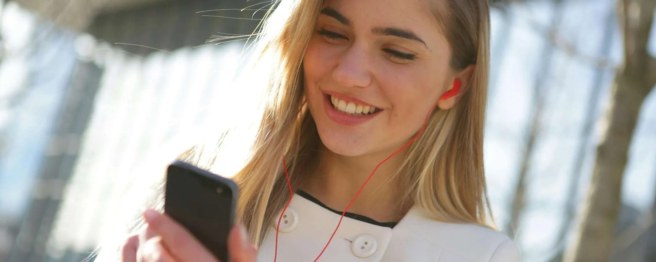 La migliore VPN ora costa meno: bastano poco più di 3 €/mese per un servizio al top