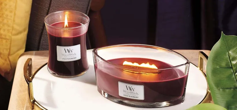 WoodWick da 21€ su Amazon: le candele con stoppino crepitante sono SVENDUTE