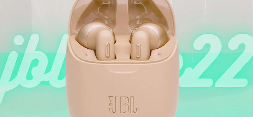 Cuffie wireless spaziali: sono le JBL Tune 225TWS che ti ammaliano