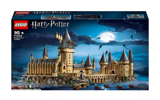 Ricreate il Castello di Hogwarts con i Lego di Harry Potter: su eBay a un prezzo BOMBA