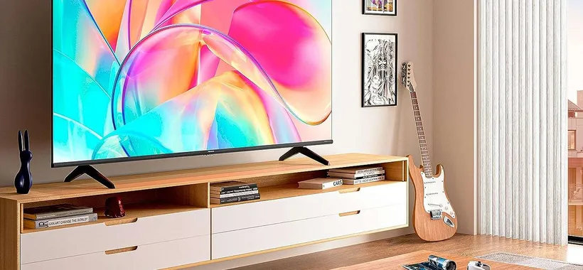 TV Hisense QLED 4K da 65" in offerta: il prezzo scende sotto i 600€
