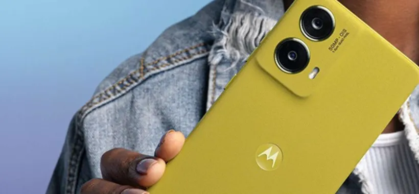 Motorola Moto g85 5G da 256GB di memoria e Snapdragon 6s è super