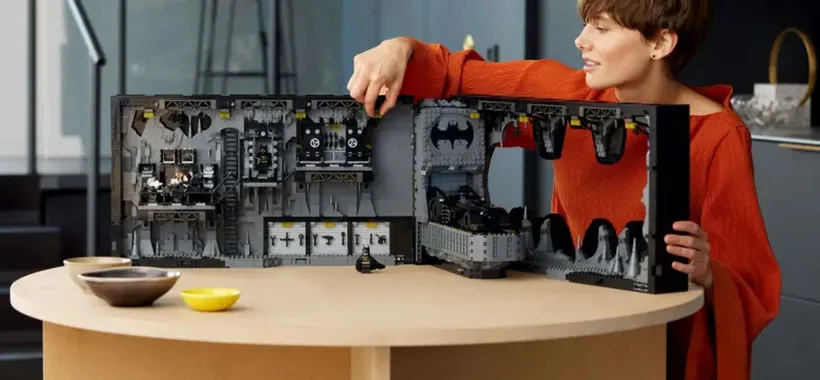Set LEGO Batcave Shadow Box disponibile in accesso esclusivo per i VIP