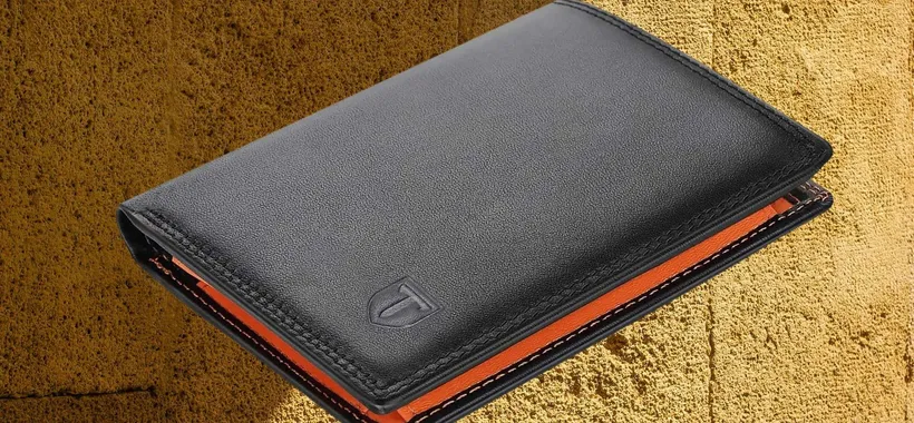 Bastano 10€ per questo portafogli di design con ANTIFURTO (Amazon)