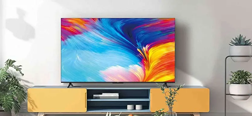 Smart TV Android 4K TCL da 50" a 299€: Amazon SVENDE TUTTO