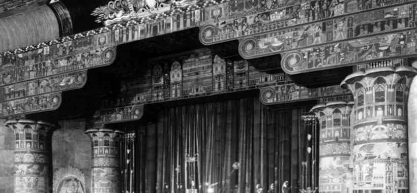 Netflix compra il teatro egiziano di Hollywood