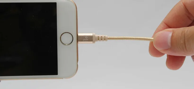 iPhone 11 con USB-C: addio finalmente a Lightning