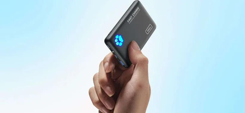 Solo 9,99 euro per questo power bank da 10000mAh in TRIPLO SCONTO Amazon