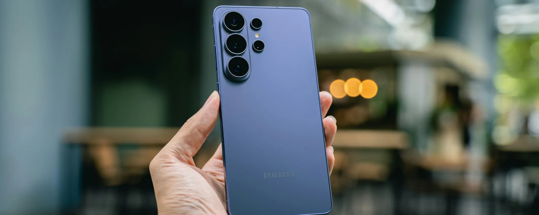 Samsung Galaxy S27, un leak anticipa un nuovo inedito modello 