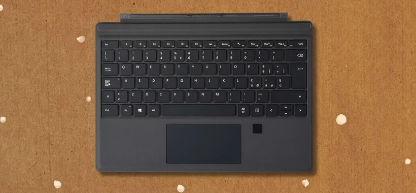 Surface Pro? La tastiera è INDISPENSABILE, 2in1 di cui non fare a meno