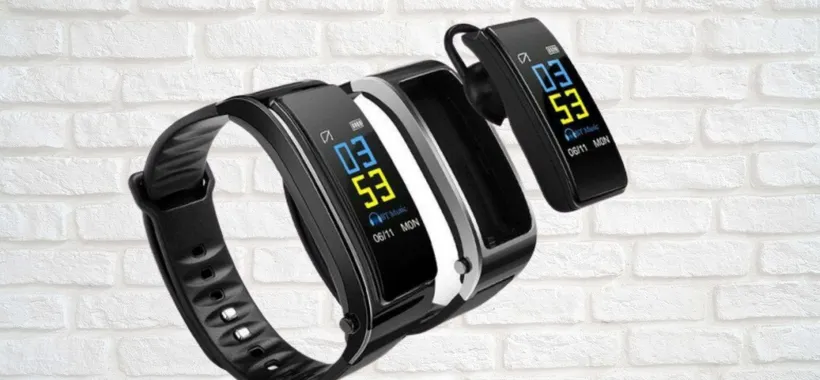 Smart band con auricolare Bluetooth a 22€ su eBay