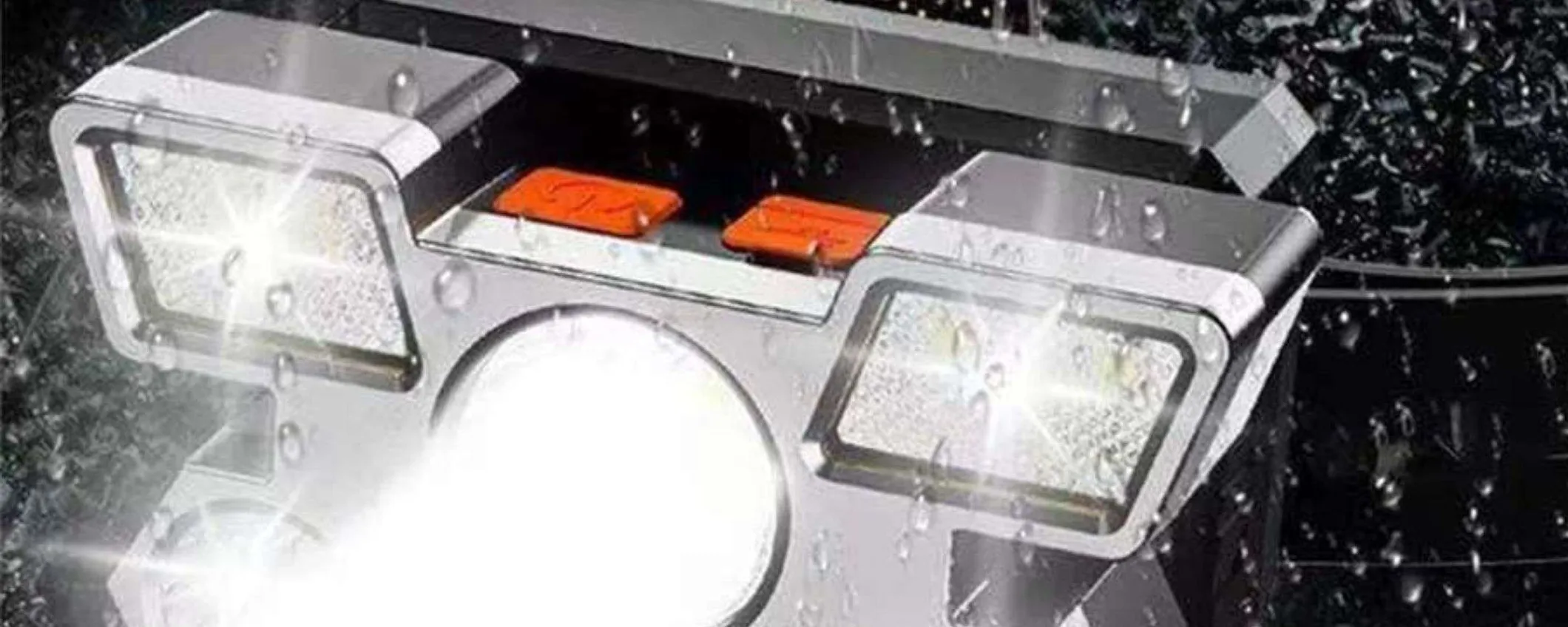 Bastano 12€ per questa lampada frontale POTENTISSIMA: sconto Amazon 50%