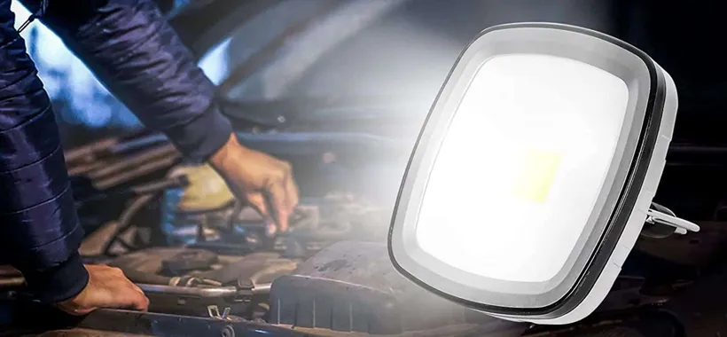 Una luce ricaricabile PAZZESCA a 6€ (è anche solare): sconto 50%