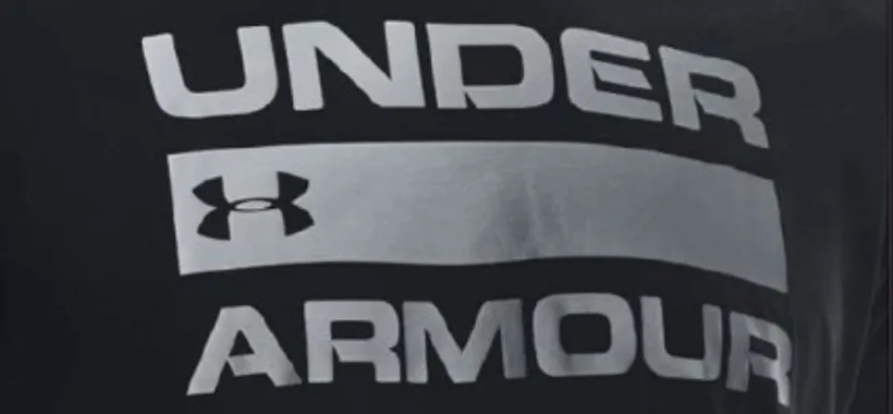 Under Armour da 8€ su Amazon: promo SHOCK e prezzi microscopici