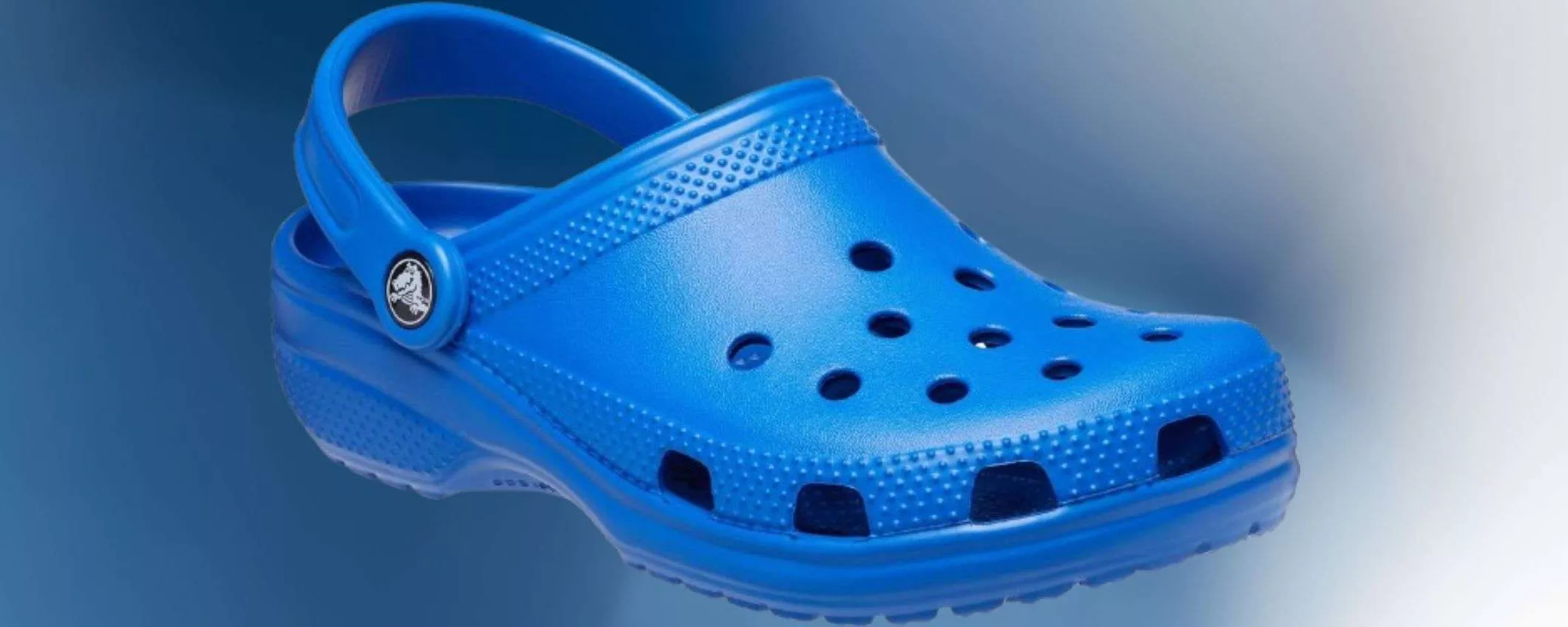 Scarpe Crocs a 23€, sconto 53% su Amazon: robuste e di qualità, prezzo SHOCK