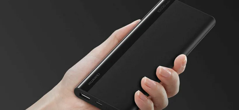 Solo 17€ per l'eccellente powerbank HUAWEI da 10000 mAh: DA AVERE