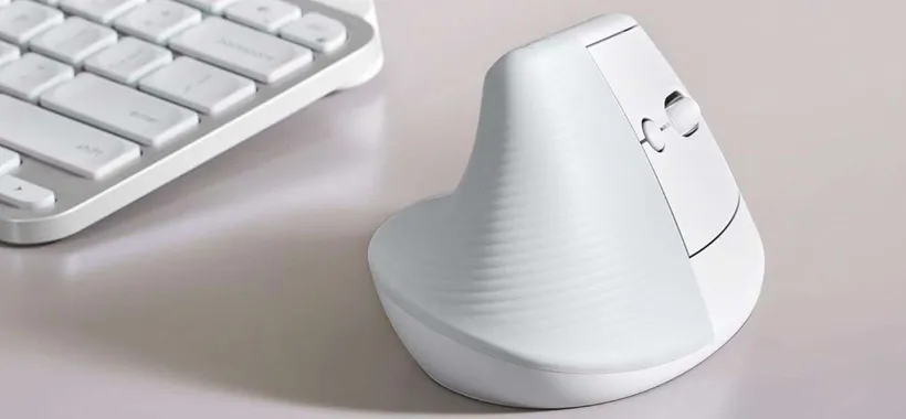 Logitech Lift: mouse ergonomico verticale in sconto lampo (-33%)