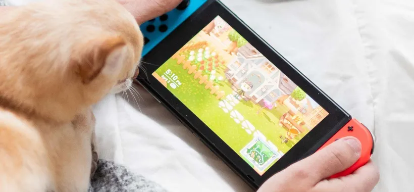 Nintendo Switch V2 ti regala Mario Kart 8 Deluxe: solo online da Unieuro