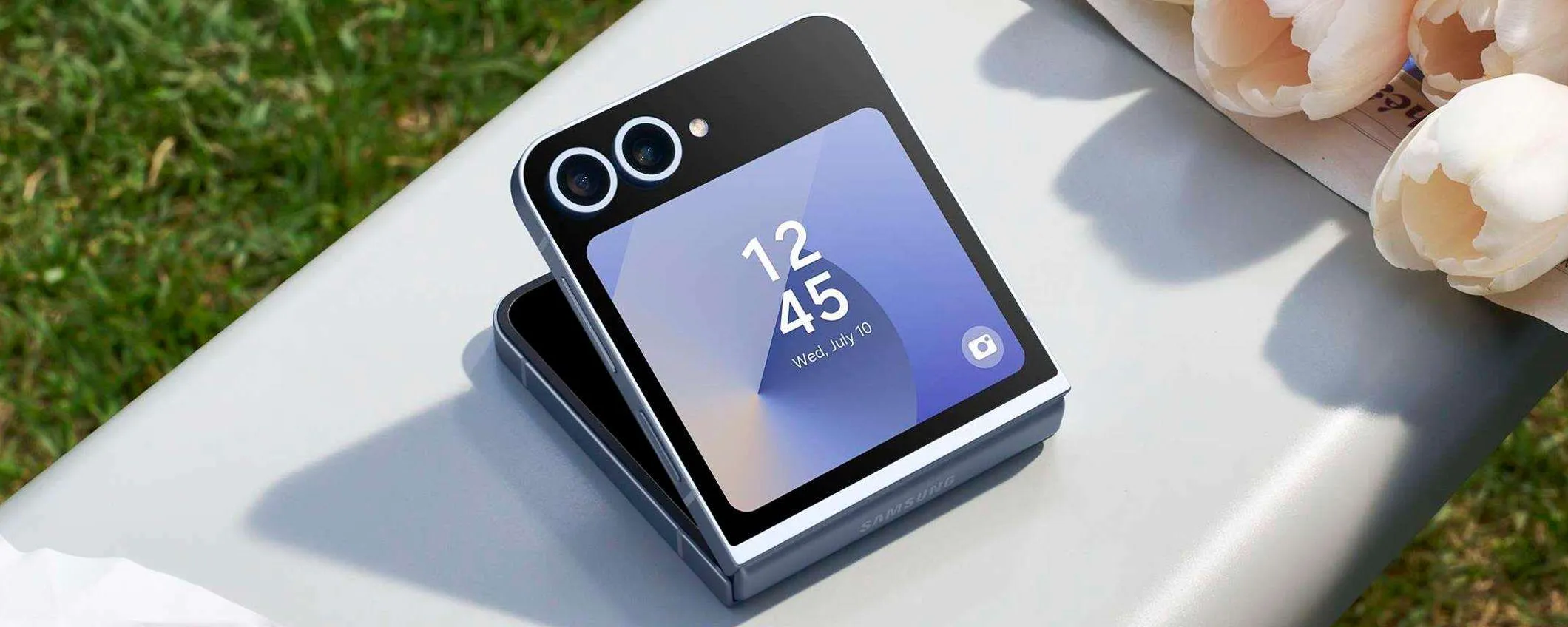Samsung Galaxy Z Flip 7: la piega del display rimarrà un pugno nell'occhio?