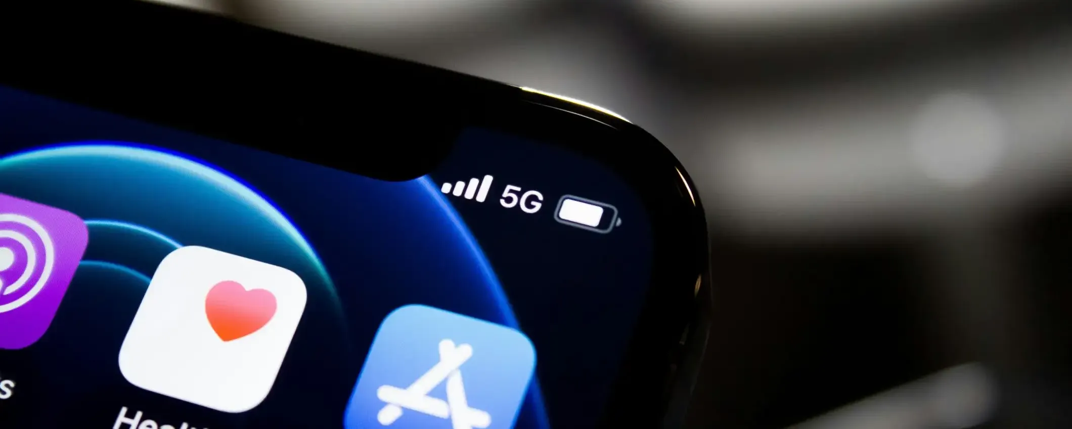 Apple, l'App Store vale 1.400 miliardi: volano le app AI