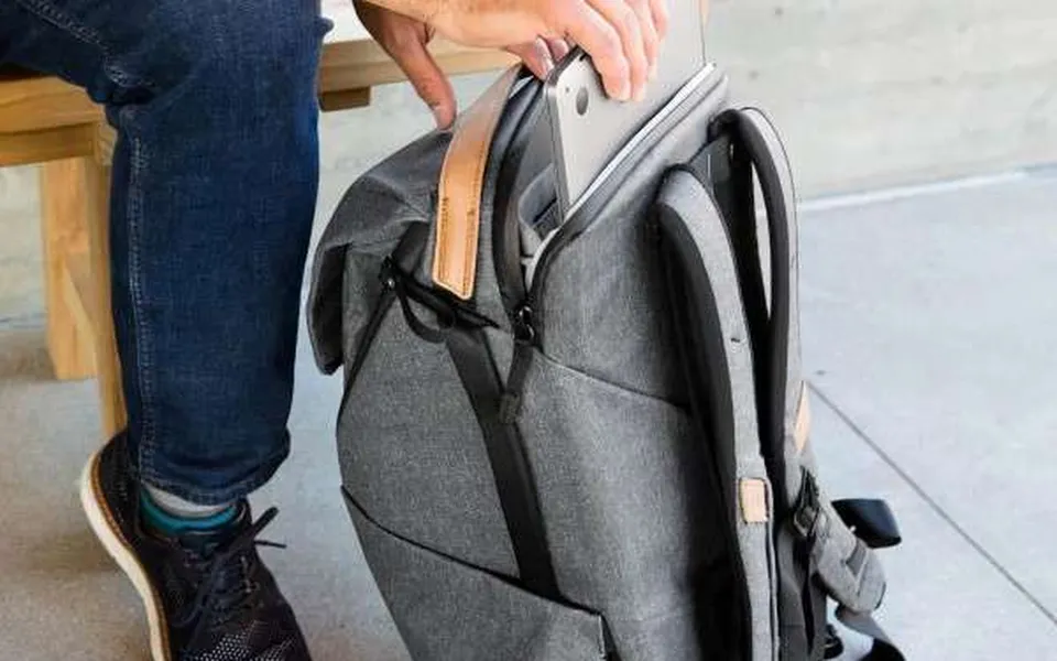 Peak Design Everyday