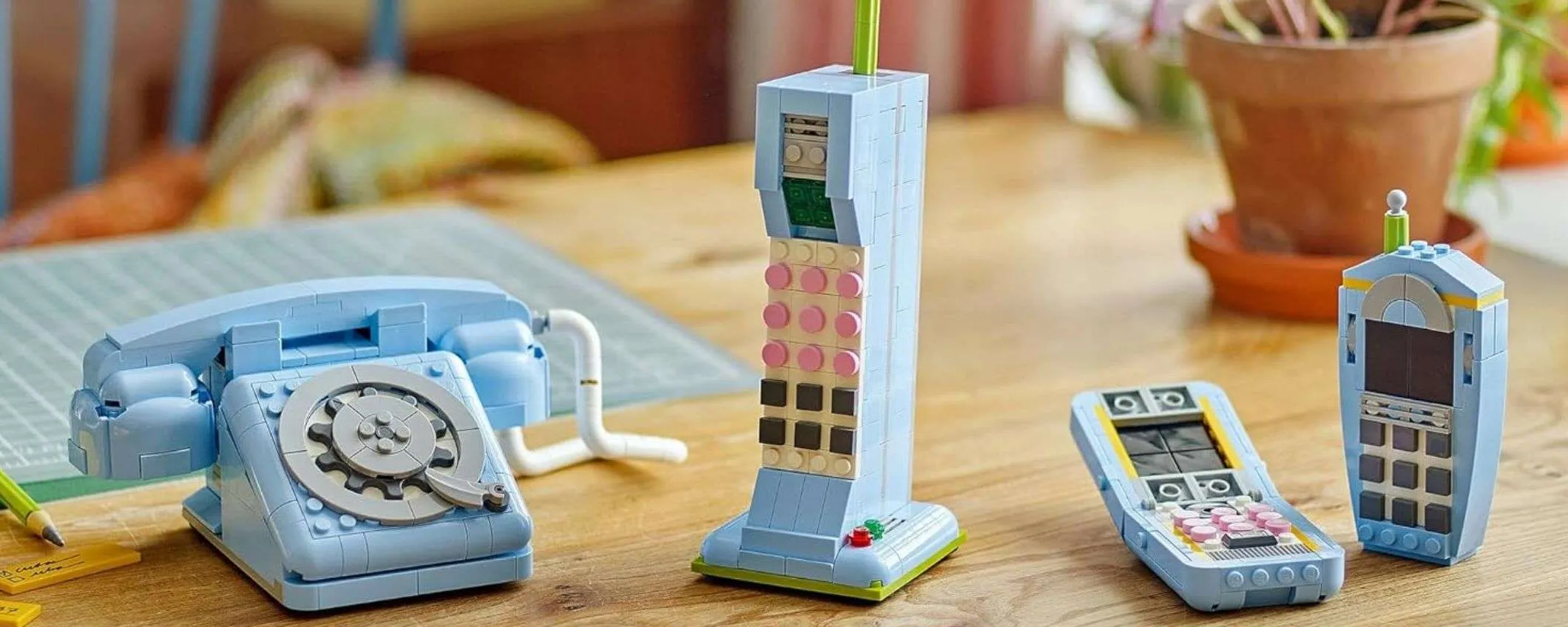 Set LEGO Telefono Retrò 3-in-1 in OFFERTA LANCIO su Amazon