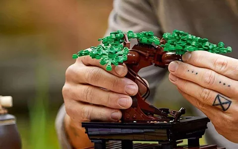 L'amatissimo LEGO Bonsai è tornato in offerta su