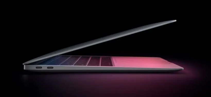 MacBook Air con chip M1 a 899€ su Amazon: sconto 330€, pochi pezzi