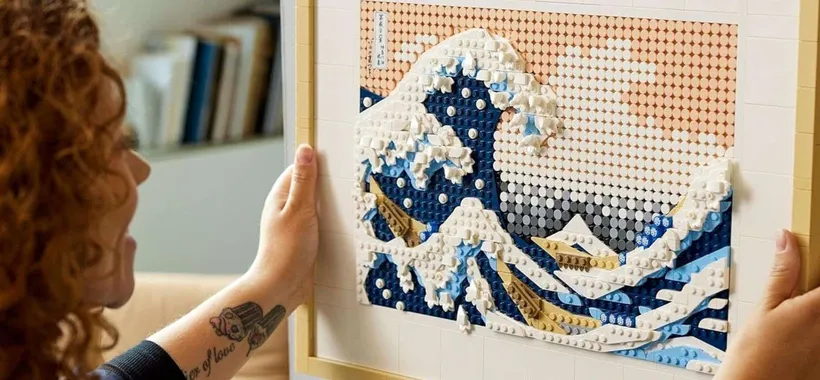 Il set LEGO che sembra un quadro: la Grande Onda in offerta su Amazon (-20%)