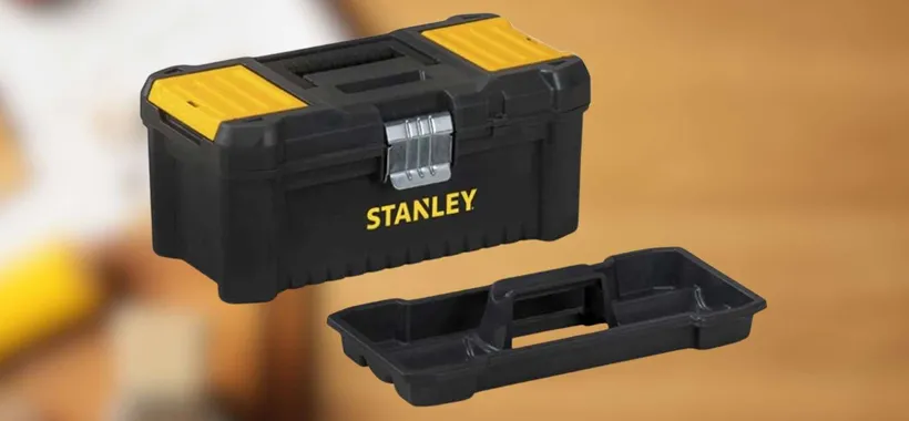 La cassetta porta utensili STANLEY è in offerta a 8,95 euro su Amazon
