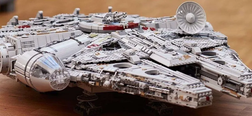 LEGO Millenium Falcon: una gigantesca meraviglia con un SUPER SCONTO