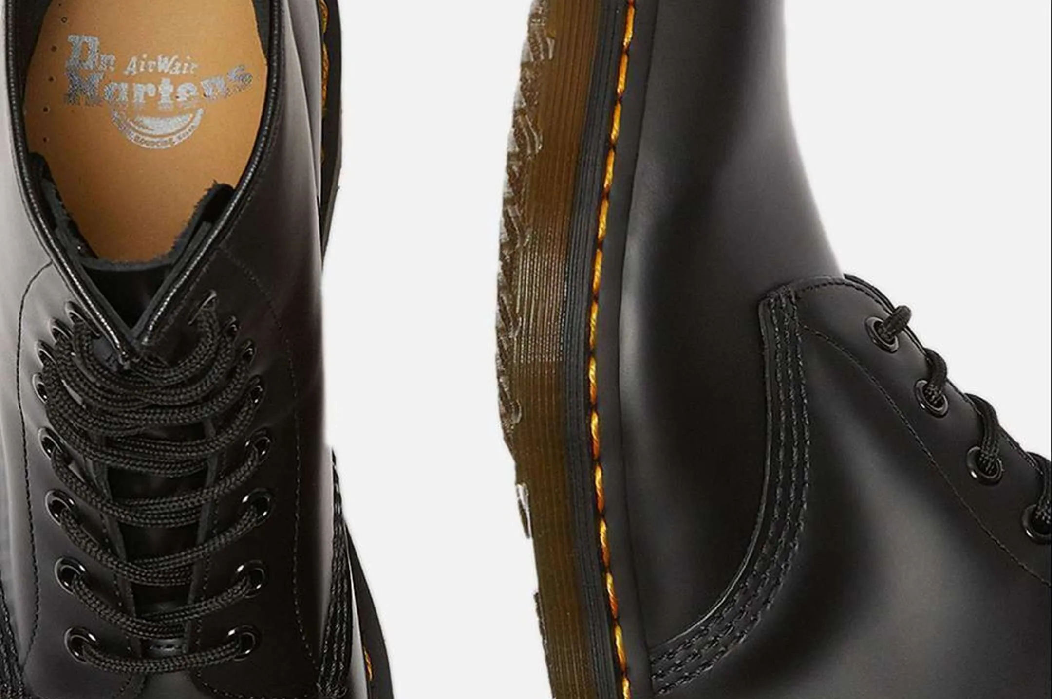 Dr. Martens 1460 Smooth le iconiche scarpe in doppia promozione