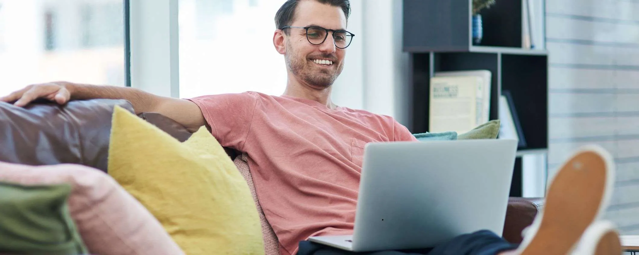 Con IONOS hai un sito web bello, moderno e veloce da creare con AI
