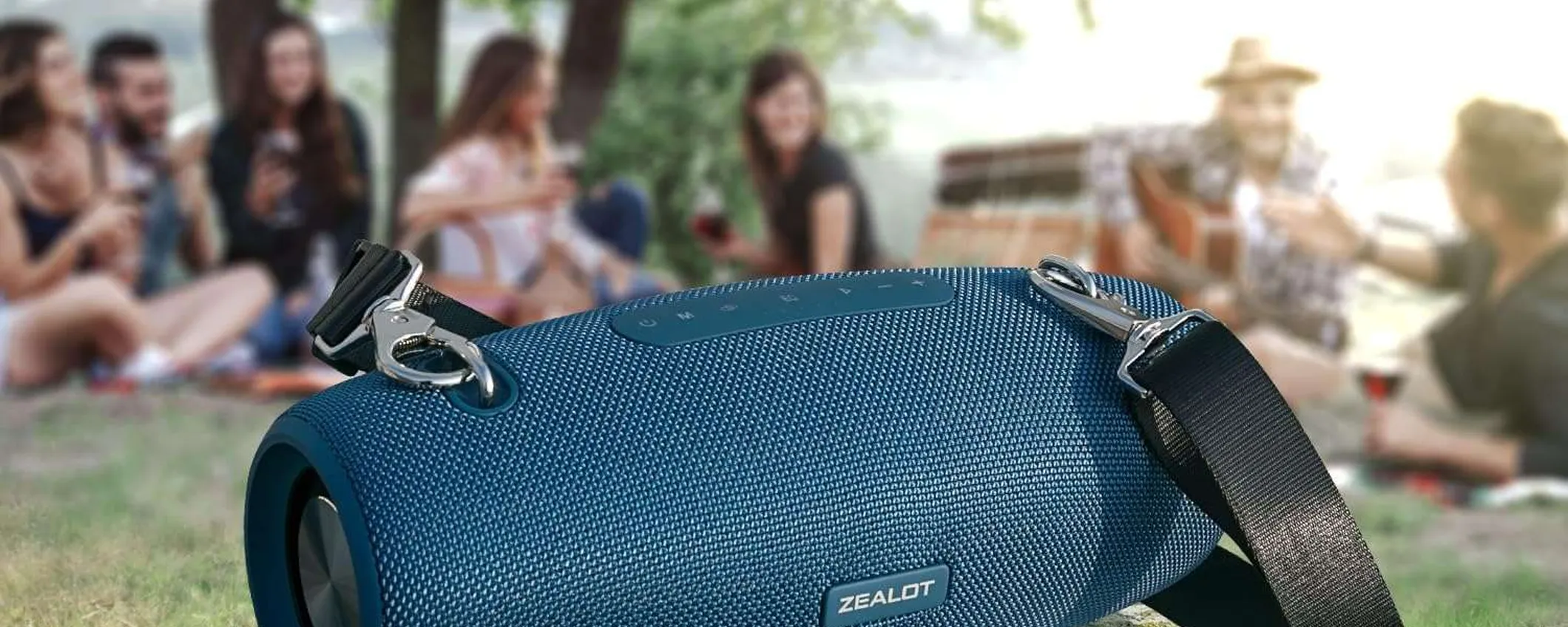 Questa potente cassa Bluetooth portatile è in offerta su Amazon: prezzo giù del 30%