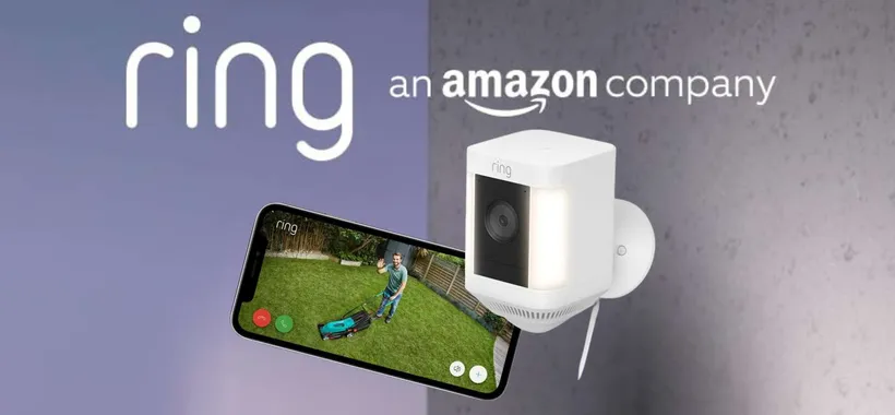 Telecamera di sorveglianza Ring con faretti e audio bidirezionale ora al 40%