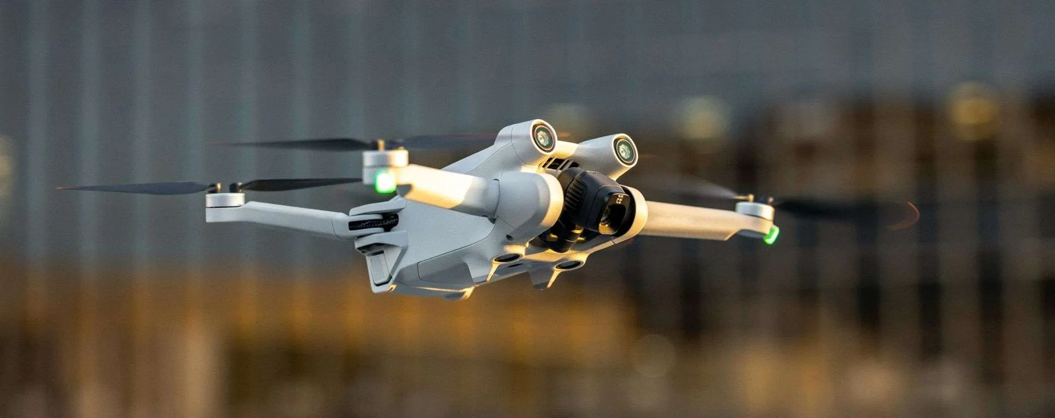 Un drone ti sta spiando? Se lo abbatti ti arriva una denuncia penale
