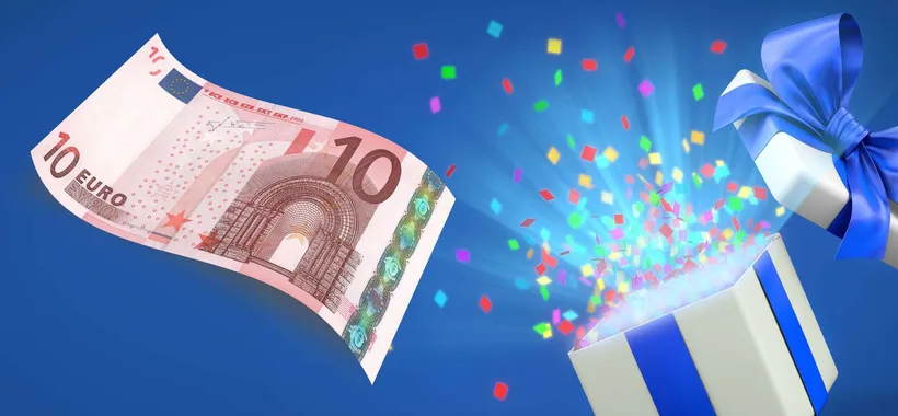 Amazon REGALA un buono di 10€ se provi Prime GRATIS: scopri come fare