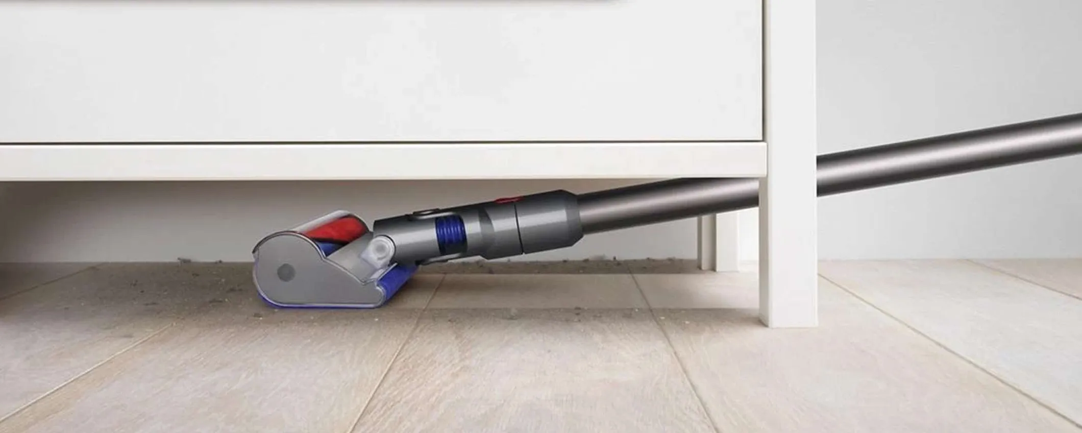 Aspirapolvere Dyson super accessoriato: sconto di 165€ in occasione delle feste