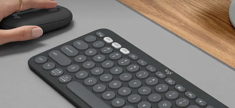 Lavora ovunque con la combo mouse e tastiera wireless in offerta su Amazon