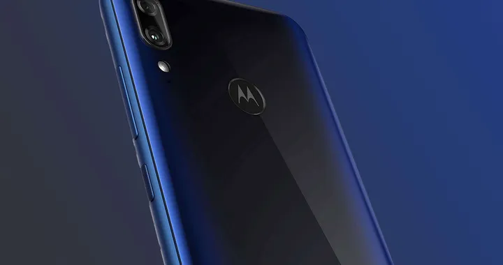 Motorola E6 Plus a poco più di 100€ su Amazon