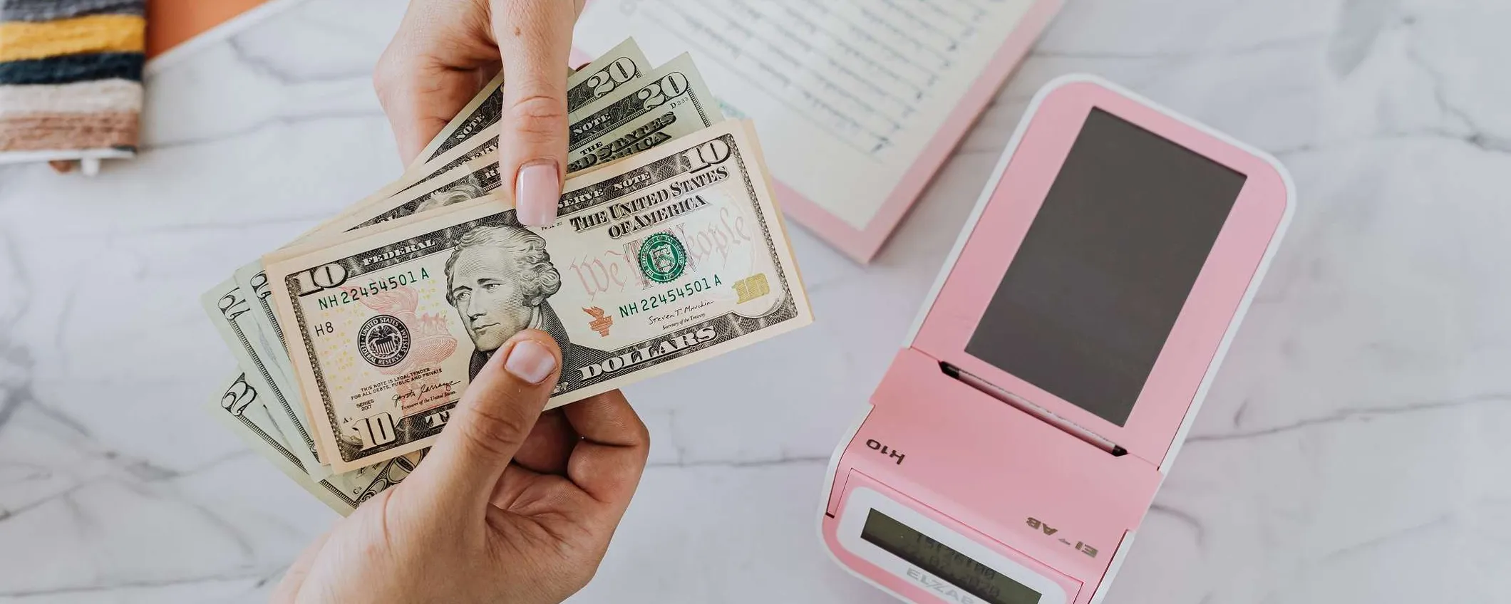 Conto per giovani: 150€ su Amazon in regalo e puoi vincere un anno di affitto